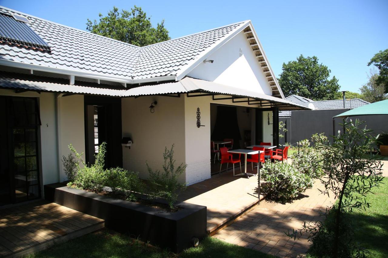 Ena Guesthouse Johannesburg Bagian luar foto